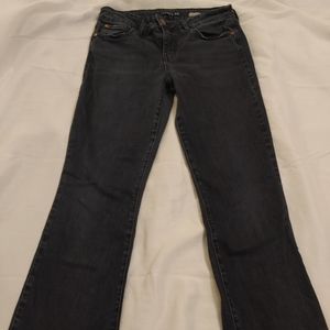 Boot cut jeans